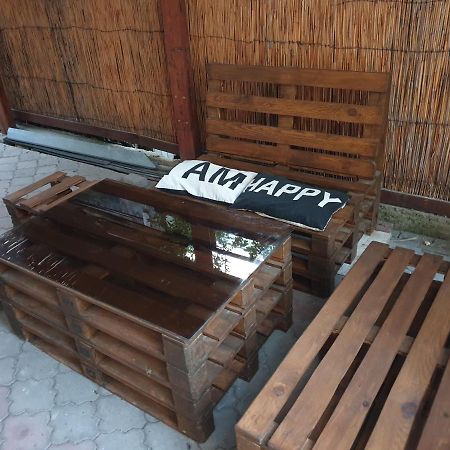 Мандри Хостел Uzhhorod Exterior foto