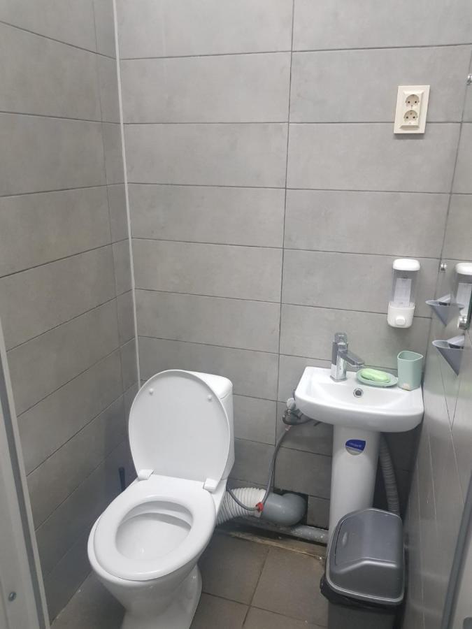 Мандри Хостел Uzhhorod Exterior foto